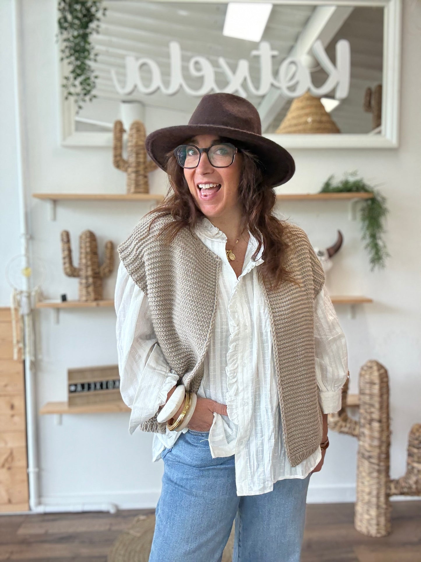 Gilet sans manches cow girl taupe