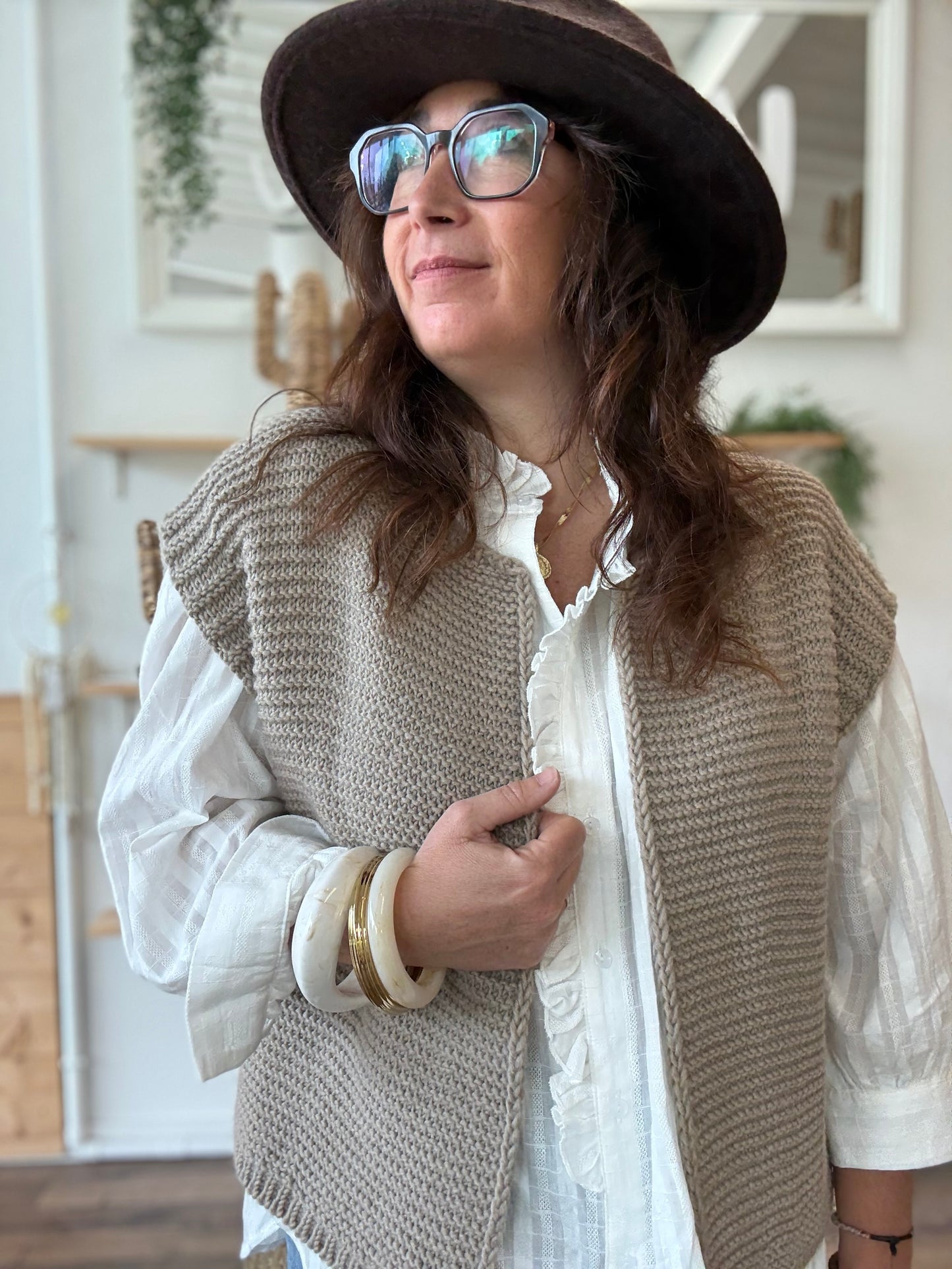 Gilet sans manches cow girl taupe