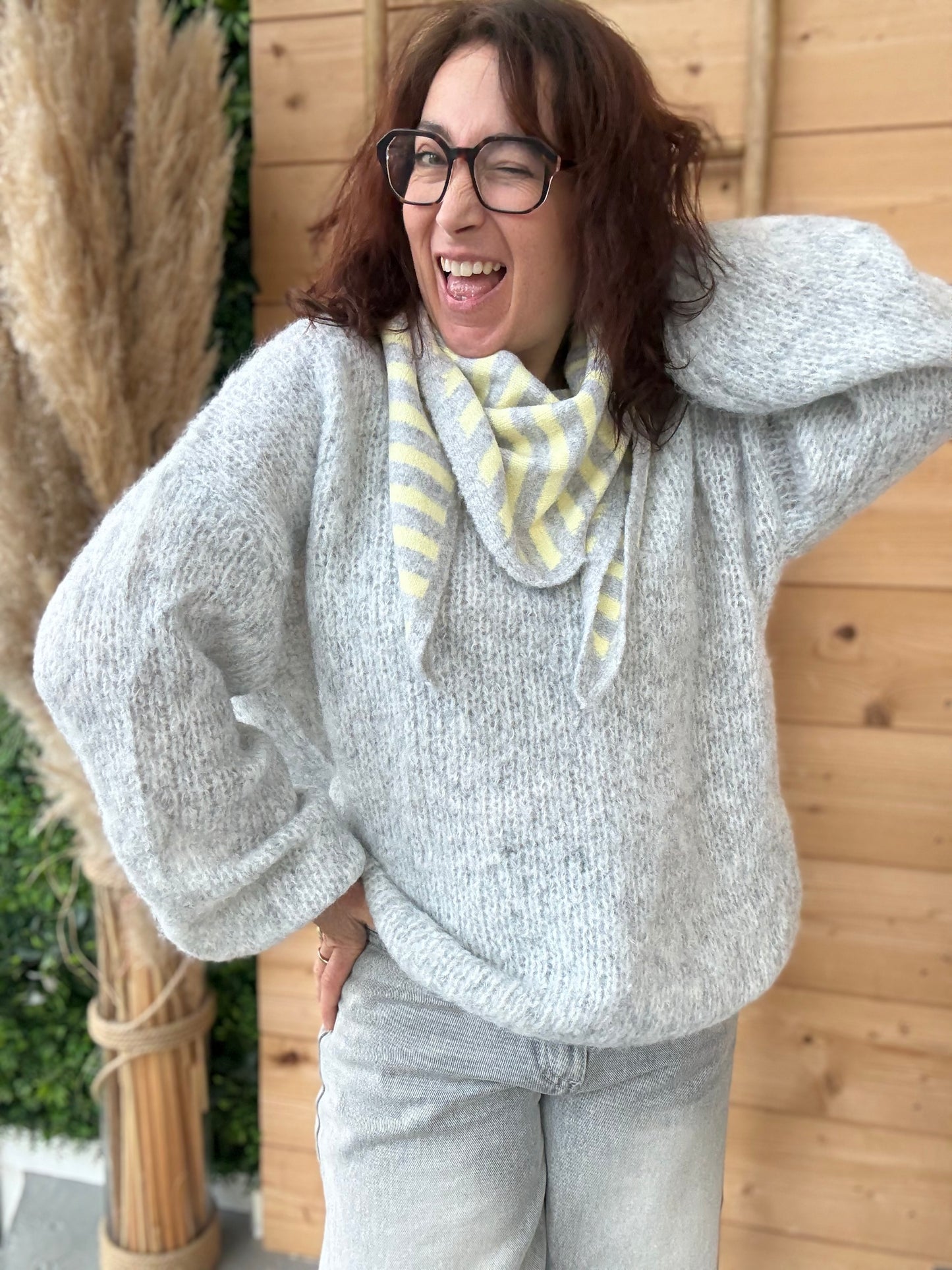 Foulard echarpe triangle Bonny gris jaune