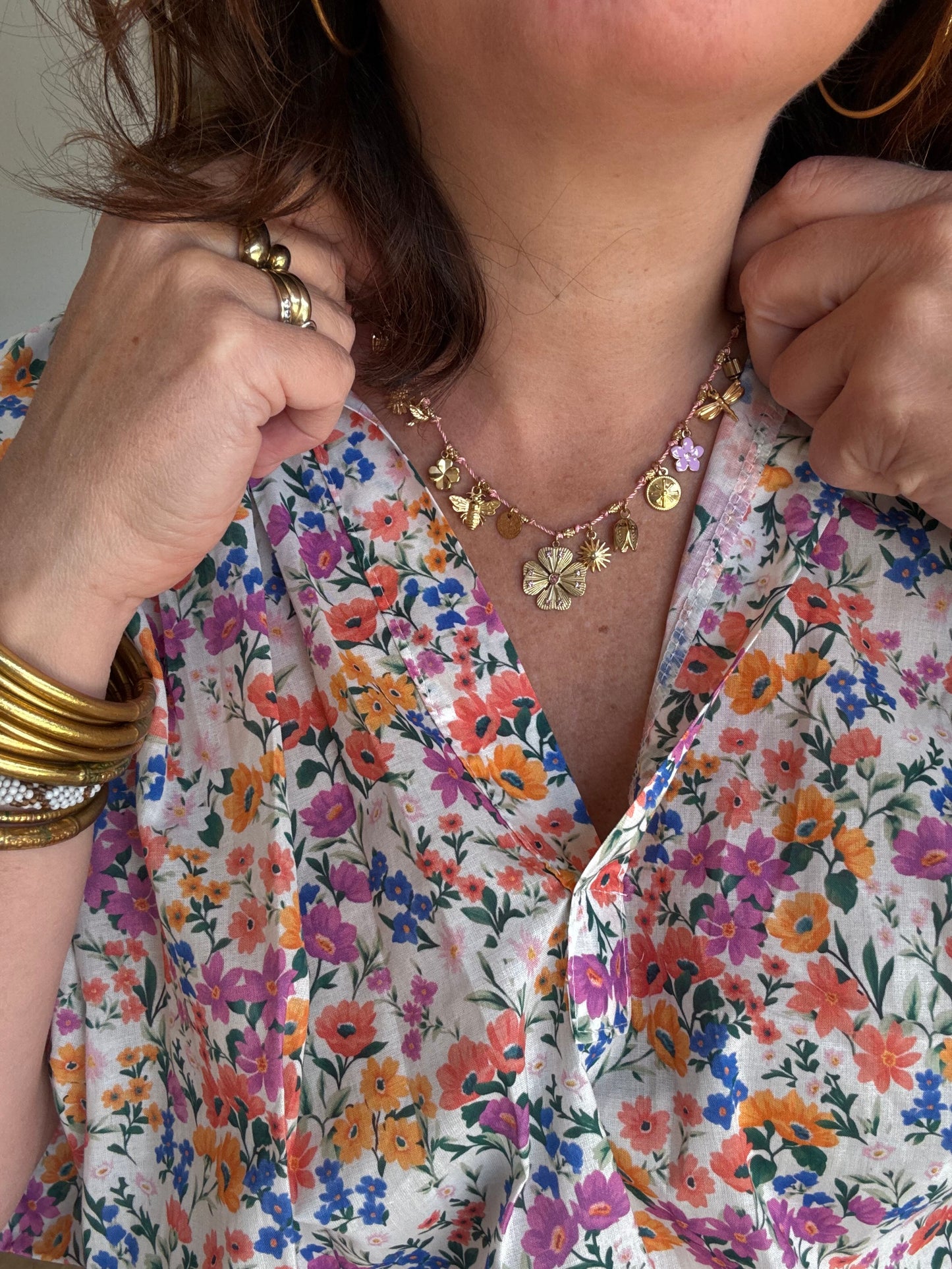 Collier Lora