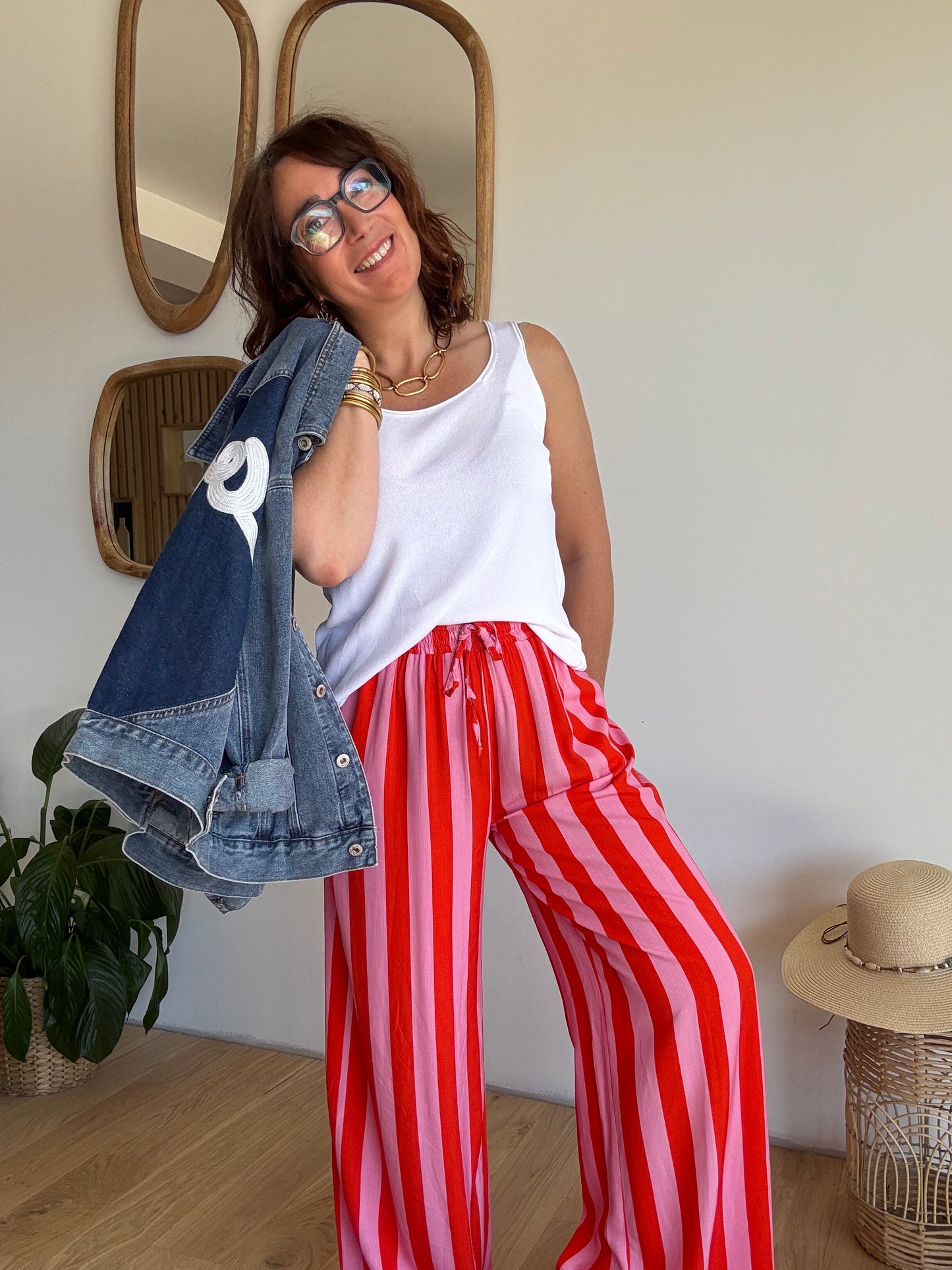 Pantalon fluide rayé orange et rose