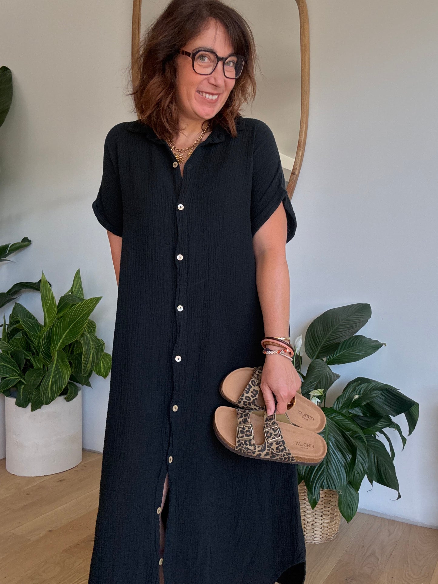 Robe chemise en gaze de coton noir