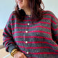 Gilet raye gris framboise