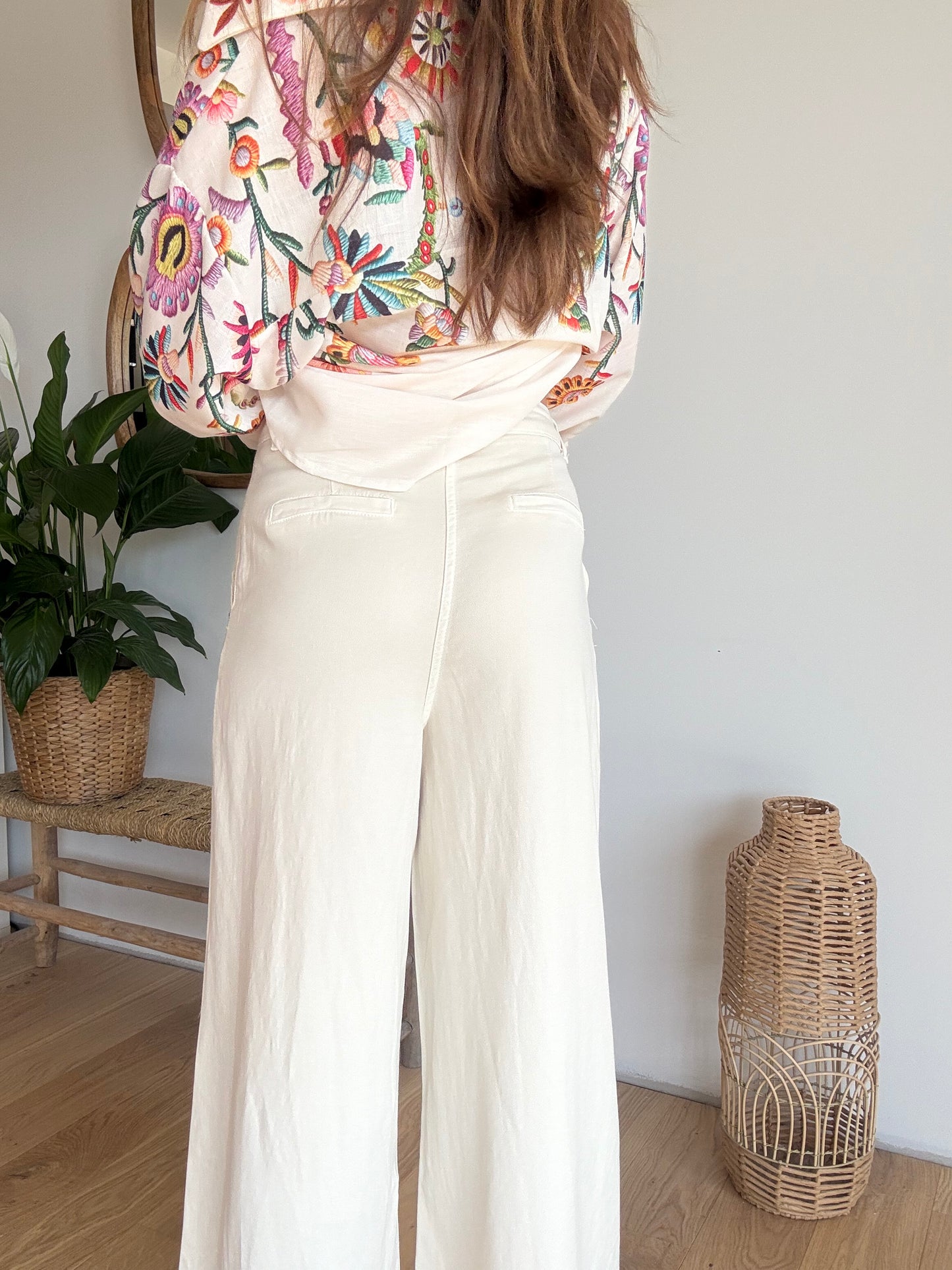 Pantalon large ,léger écru