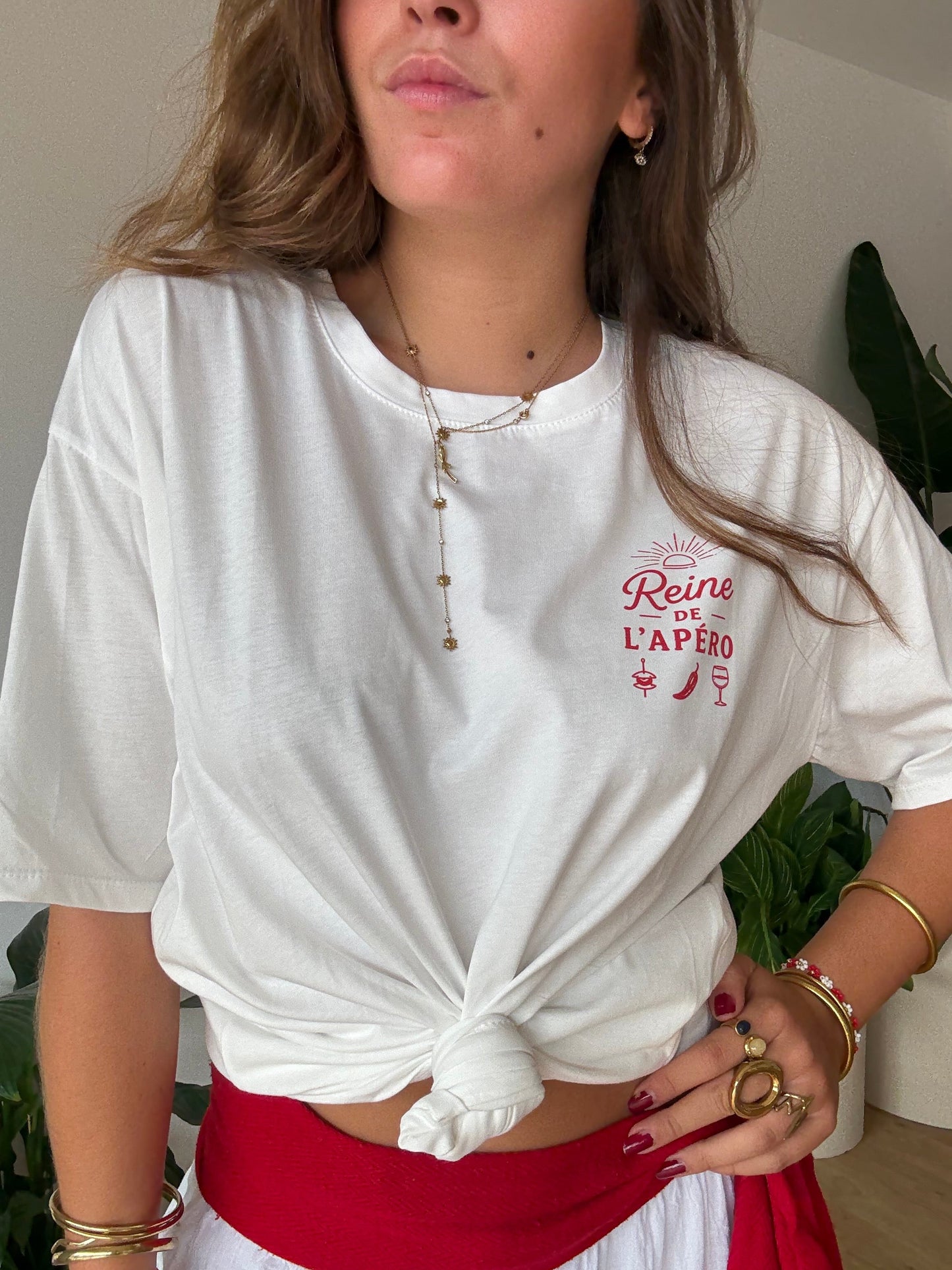 Tee shirt REINE DE L’APÉRO 🥂🤍❤️exclusivement chez Kotxela