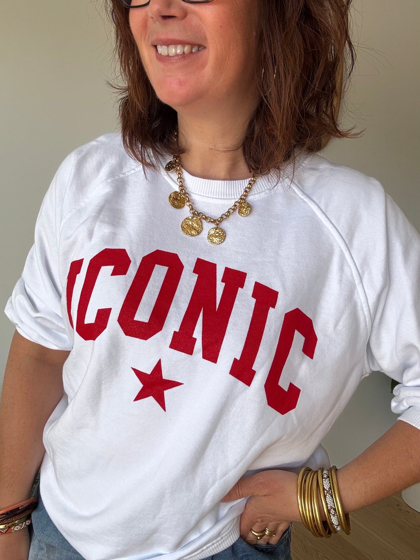 Sweat Iconic blanc et rouge manches 3/4