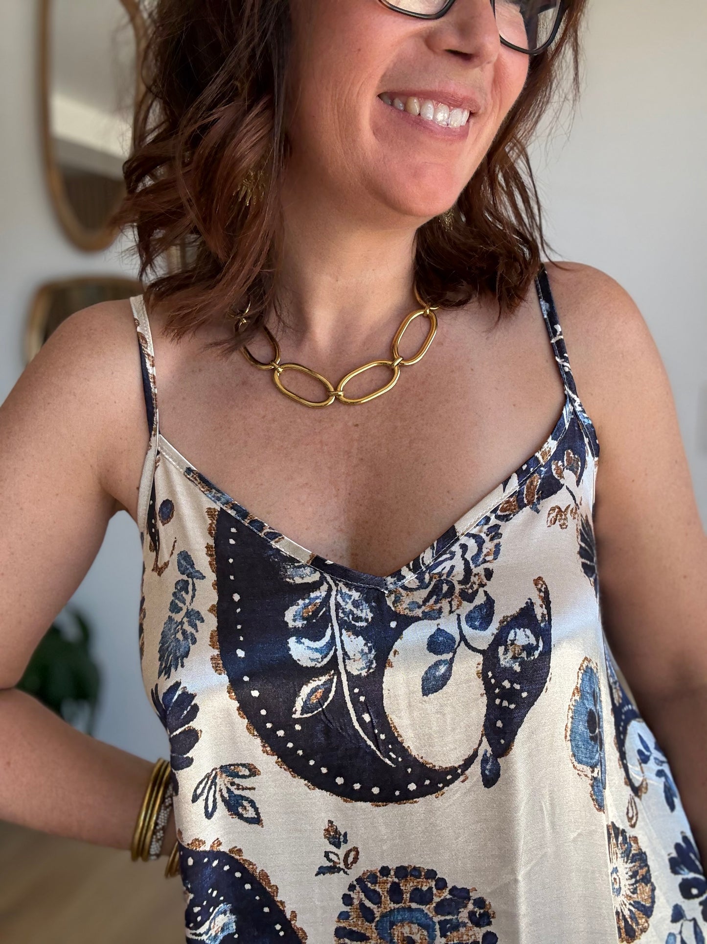 Robe longue marine satinée