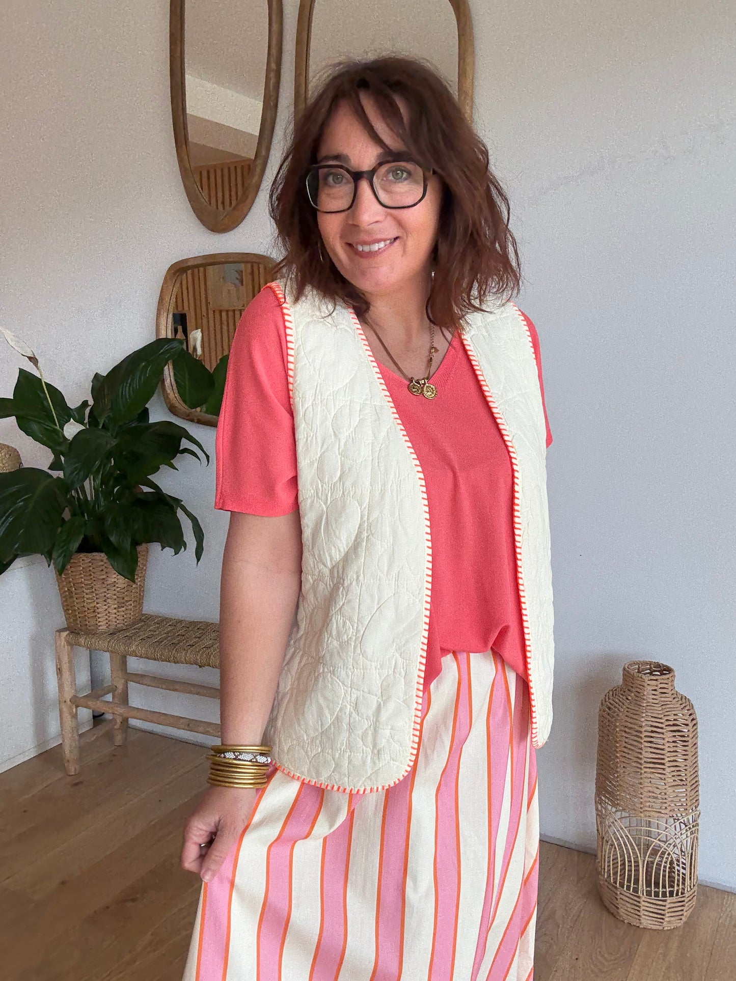 Veste sans manches matelassé écru /corail