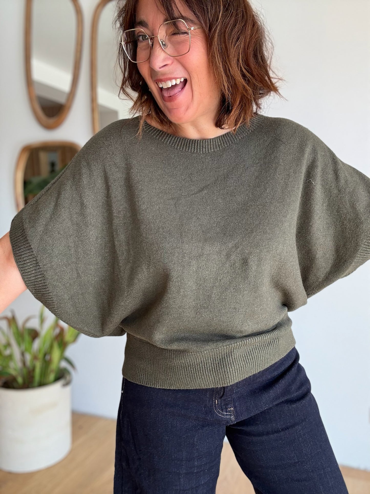 Pull Marina kaki