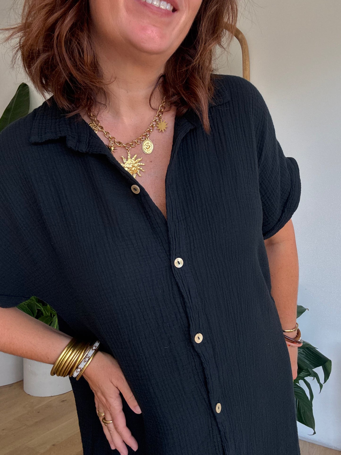 Robe chemise en gaze de coton noir