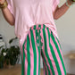 Pantalon rayé rose et vert