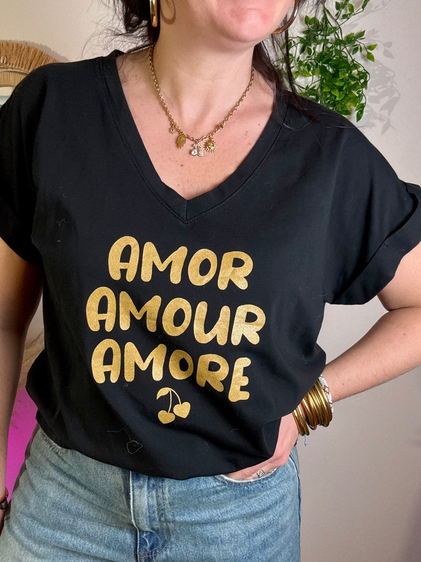 Tee shirt Amor manches courtes noir et doré