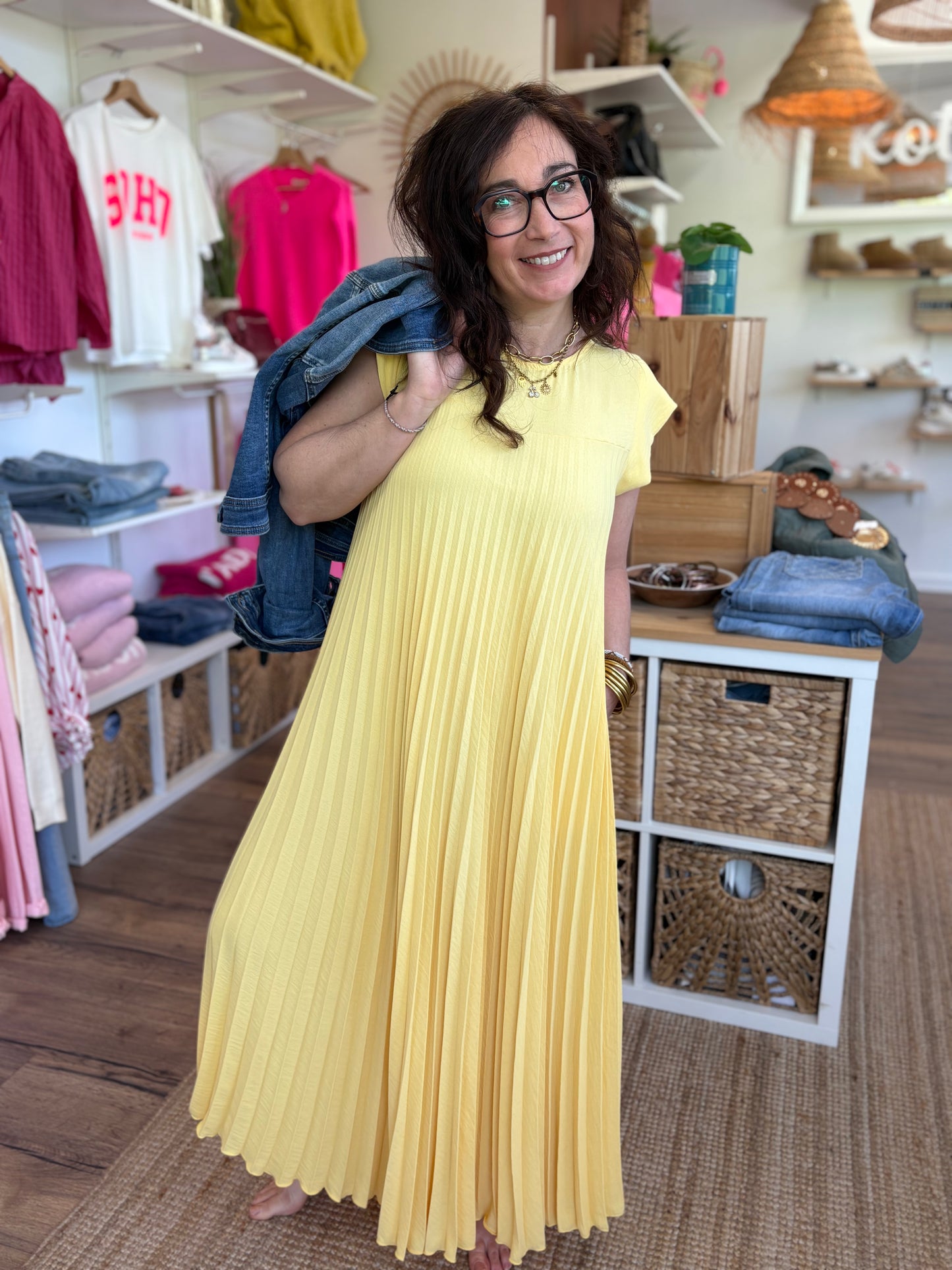 Robe plissée avec poches
