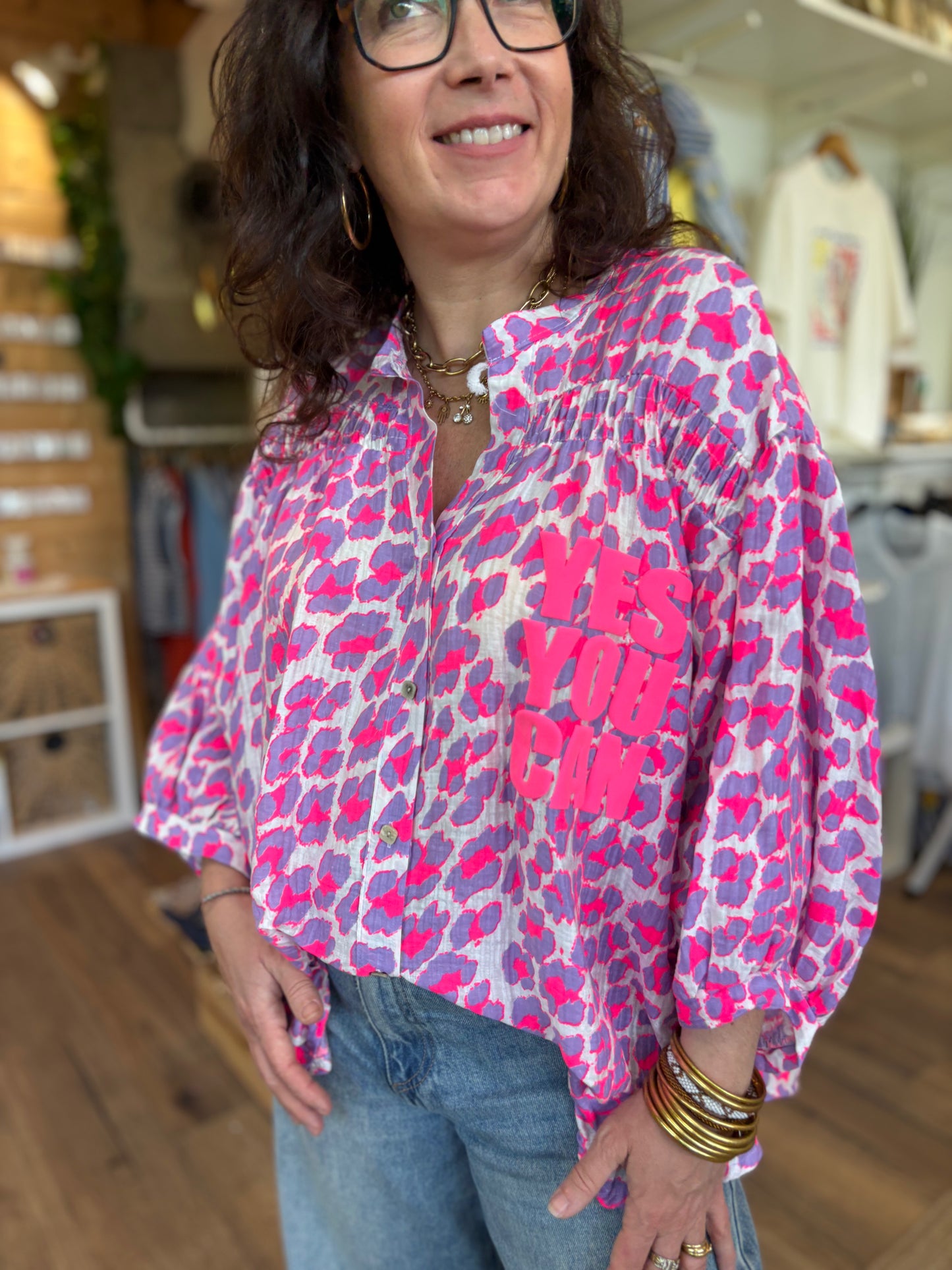 CHEMISIER LEOPARD – “Yes You Can” – Rose/Fuchsia